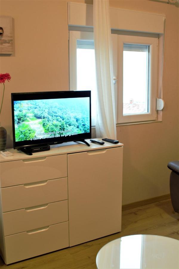 Vasic Apartments Herceg Novi Buitenkant foto