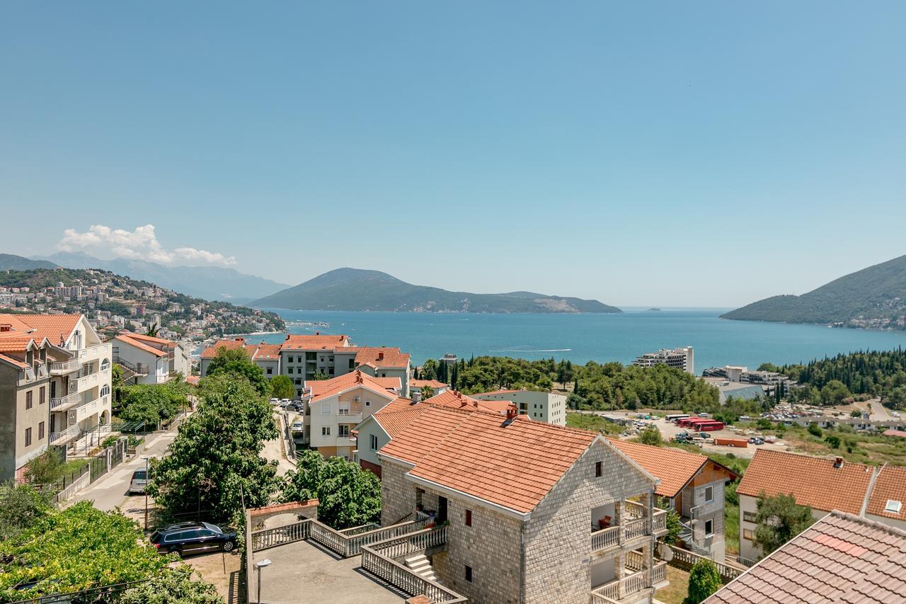 Vasic Apartments Herceg Novi Buitenkant foto