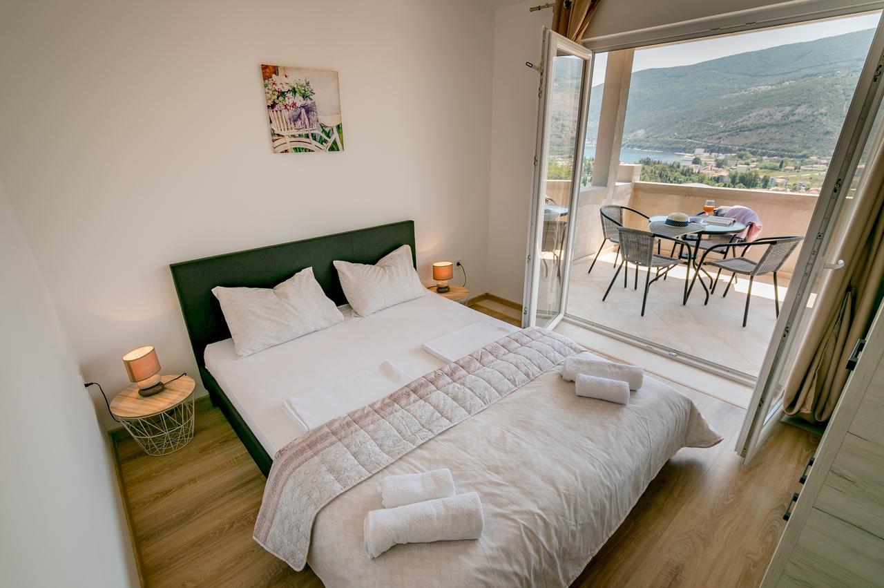 Vasic Apartments Herceg Novi Buitenkant foto