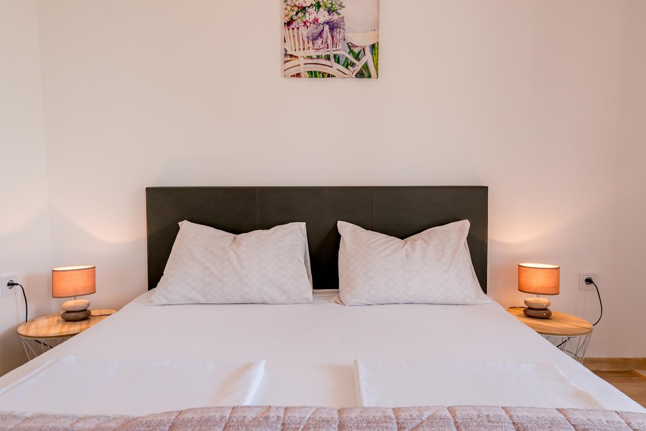 Vasic Apartments Herceg Novi Buitenkant foto