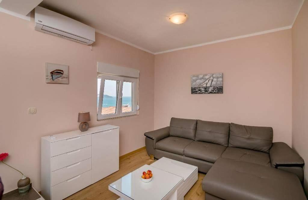 Vasic Apartments Herceg Novi Buitenkant foto